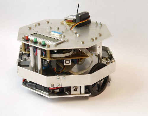 Maze robot TUC-Bot