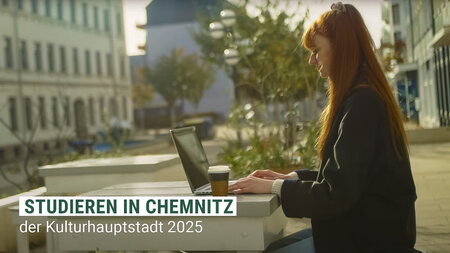 Luftbild vom Campus der TU Chemnitz.