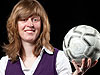 Frauenfu&szlig;ball: eine deutsch-deutsche Sportgeschichte