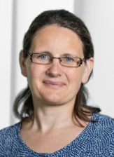 Portrait: Univ.-Prof. Dr. Karin Leistner