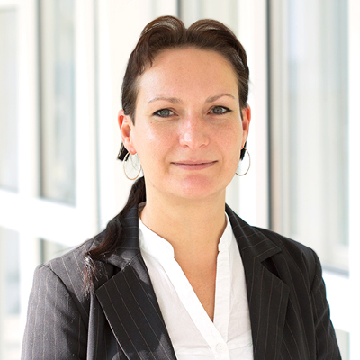 Portrait: Dr. rer. nat. Isabelle Roth-Panke