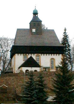 Wehrgangkirche Grorckerswalde