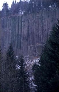 Basaltformation Orgelpfeifen am Scheibenberg