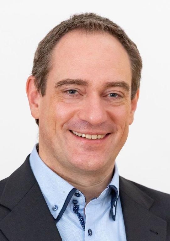 Portrait: Prof. Dr. Marc Armbrüster