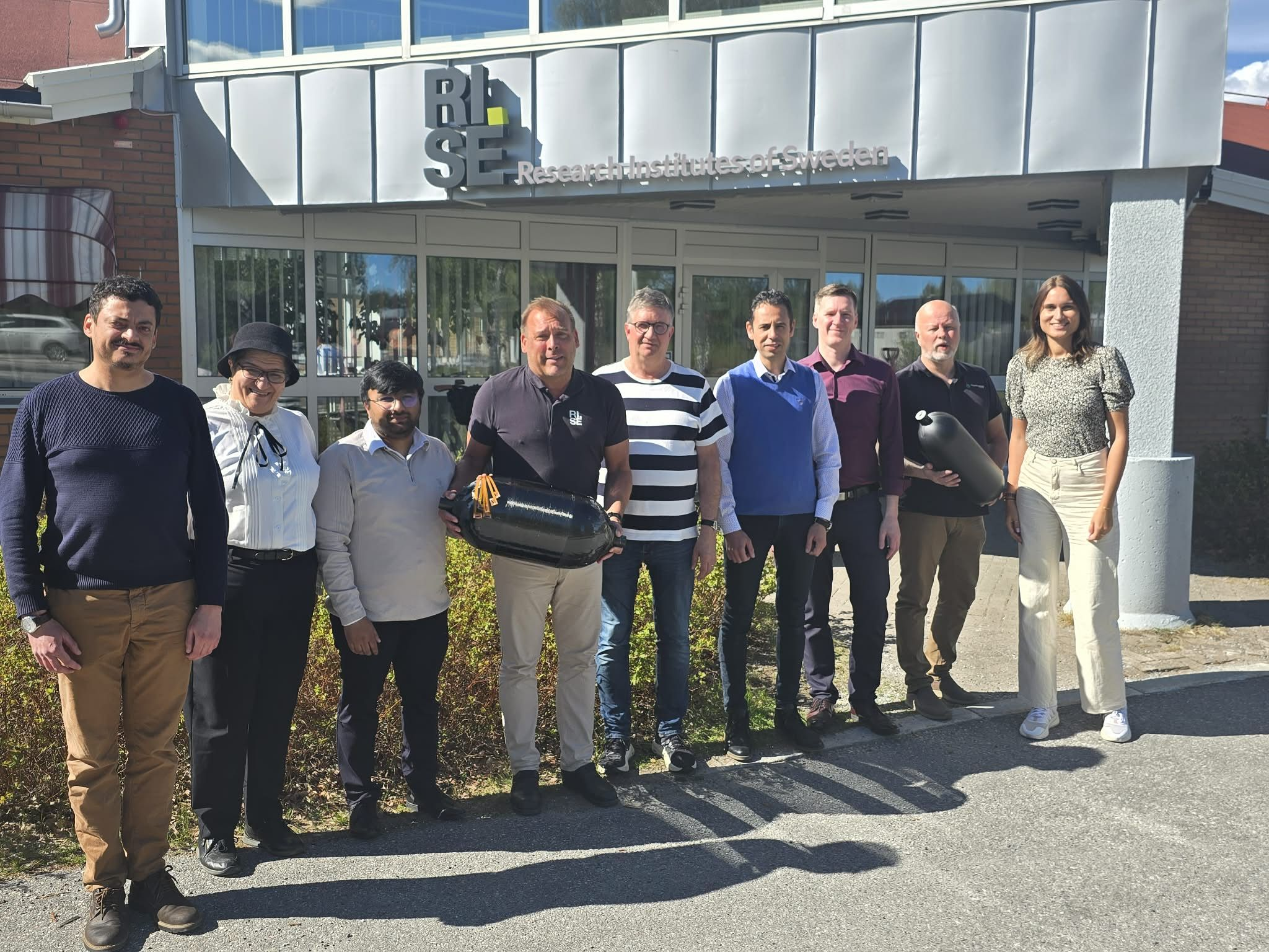 ISIMON consortium during the in-person project meeting at RISE in Sweden