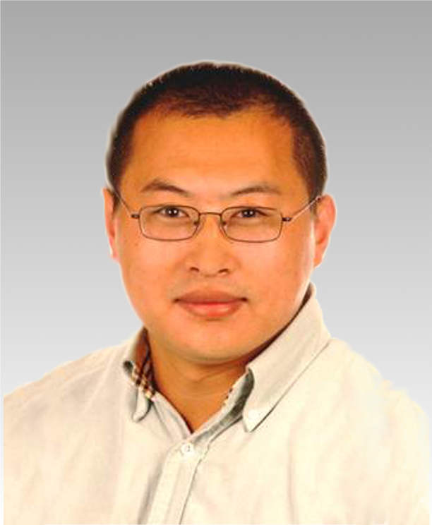 Portrait: Dr. Qinghai Shi