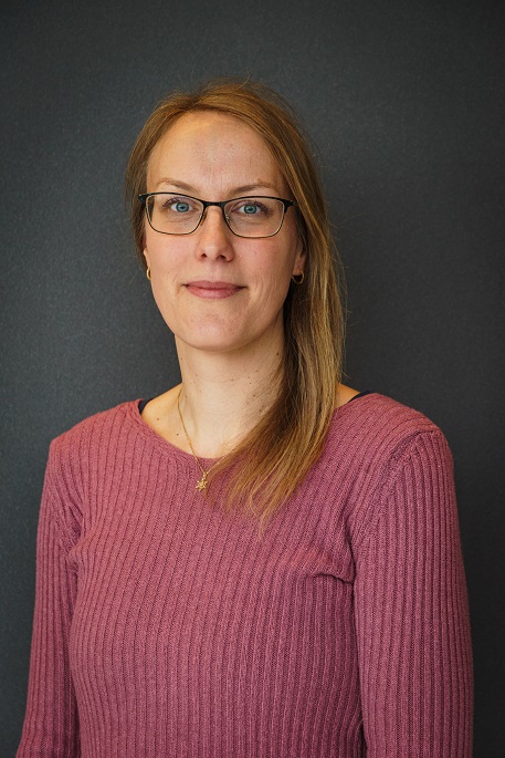 Portrait: Frau Antje Voit