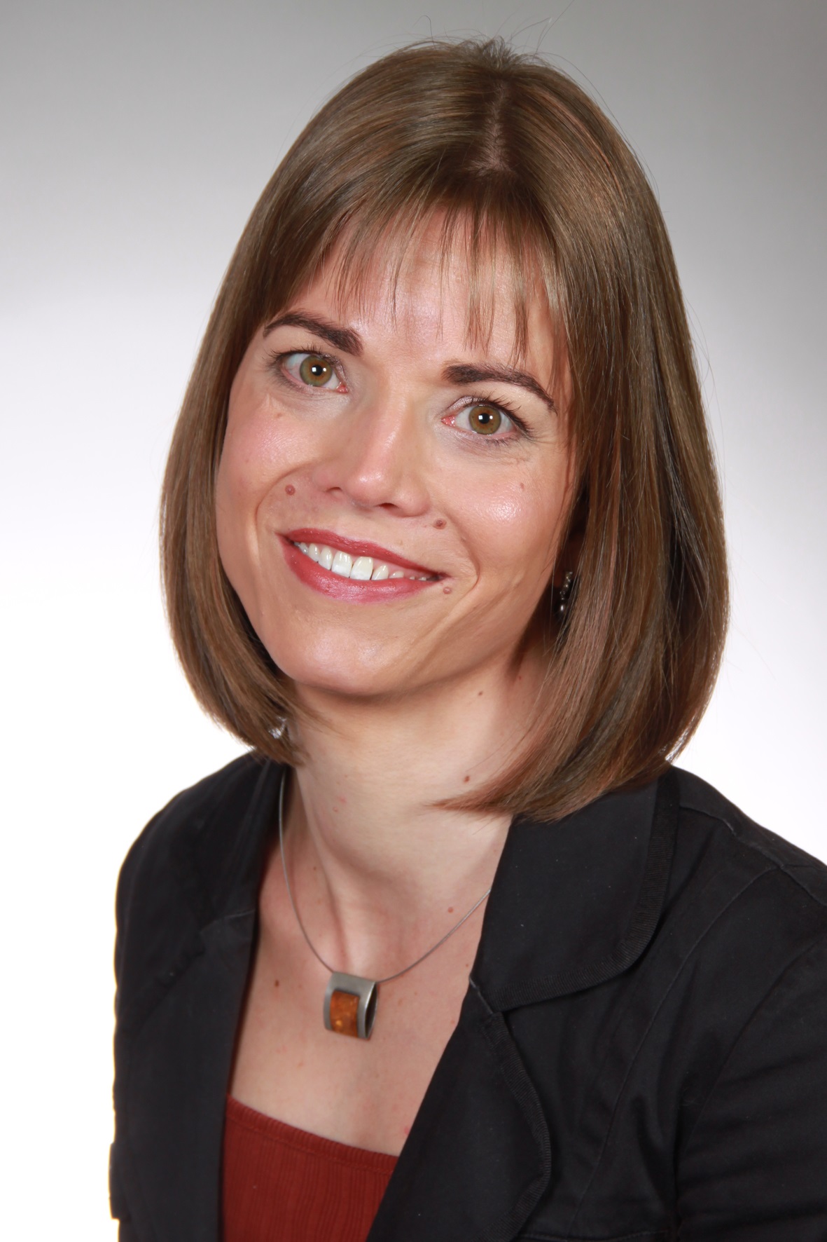 Portrait: Dr. Laura Weyh