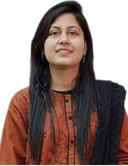 Portrait: Maira Perveen