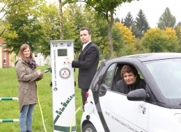 Im Projekt "ECoMobility" können interessierte Studienteilnehmer ab Juni 2016 kostenlos Elektrofahrzeuge und Pedelecs auf ihren Dienstwegen in Chemnitz testen. Foto: Akif Gürlek 
