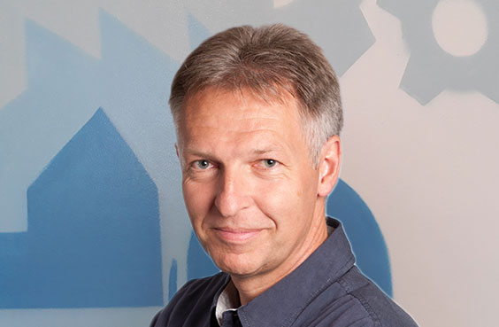 Employee at the Chair of Factory Planning and Intralogistics at Chemnitz University of Technology