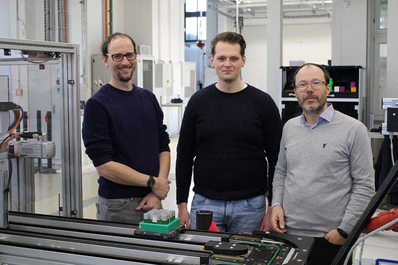 Stefan Haeussler von der Universitaet Innsbruck und Arno Kasper von der Universitaet Groningen besuchten die Professur Fabrikplanung und Intralogistik.