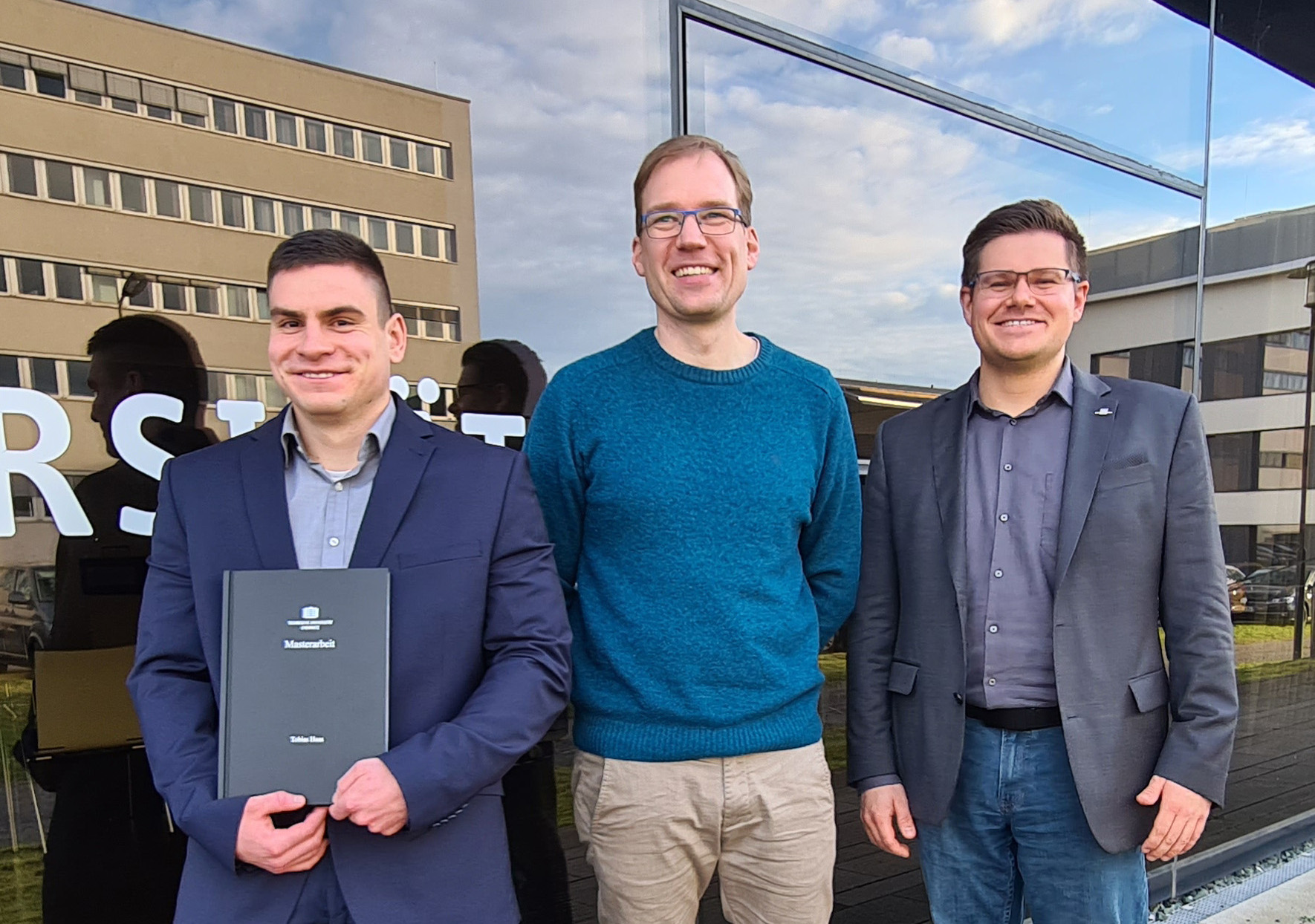 Teilnehmer nach der Verteidugung