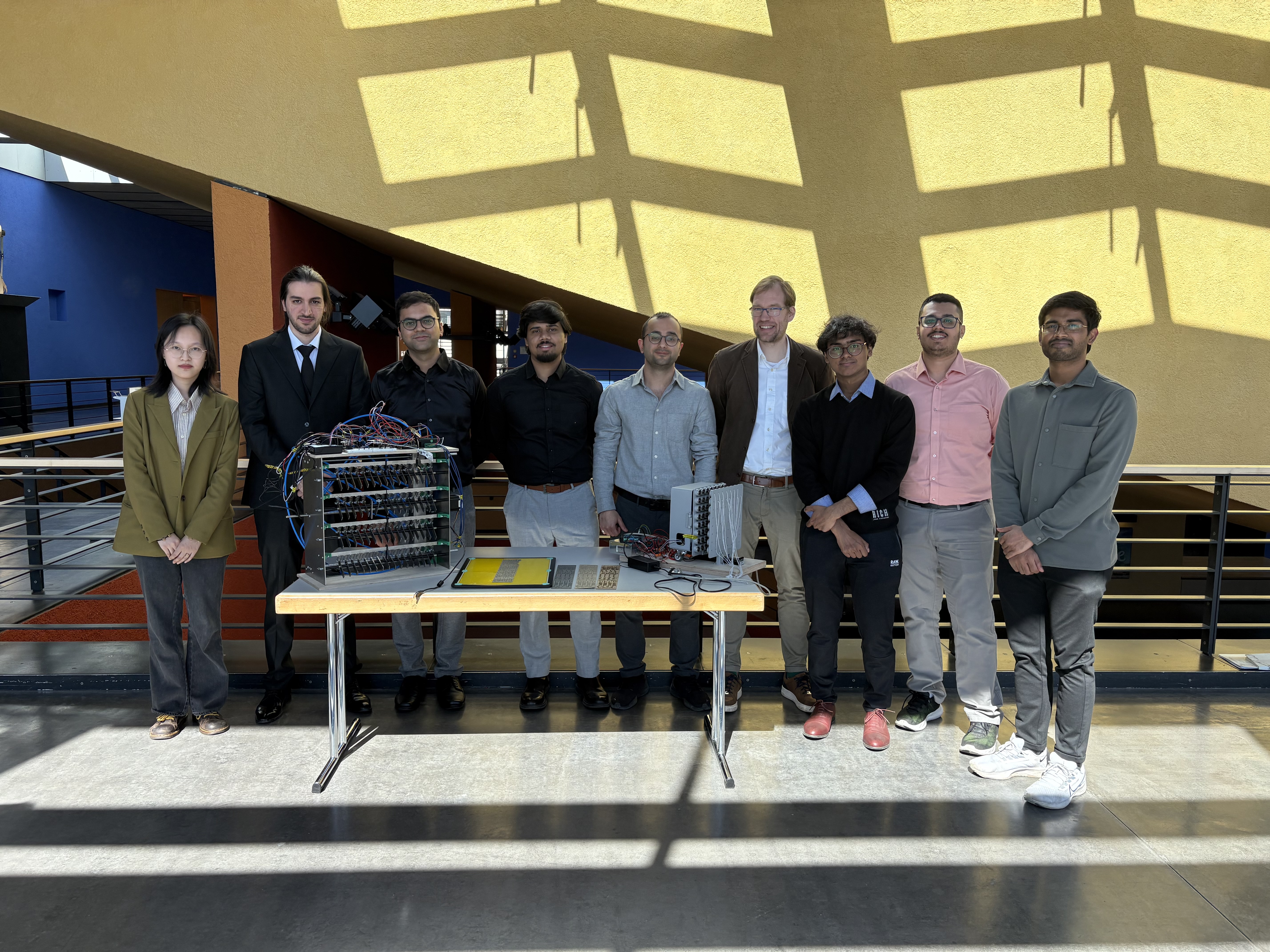 Teilnehmer bei der finalen Präsentation der Applied Engineering Projects