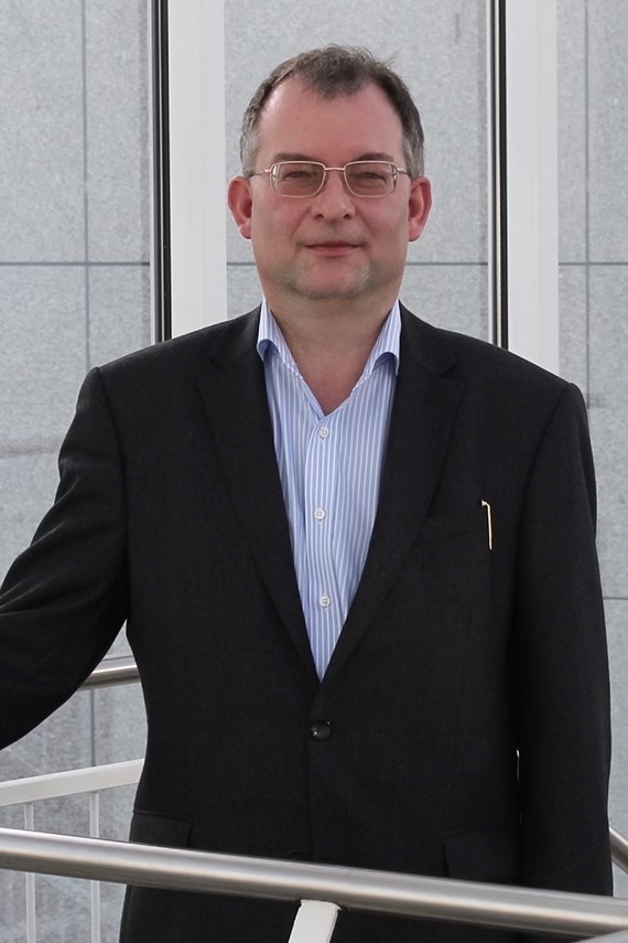 Portrait: Prof. Dr. Winfried Thielmann