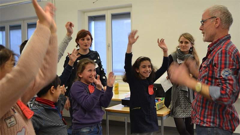 Kinder aus DaZ-Klassen bei der Bunten Sprachwerkstatt