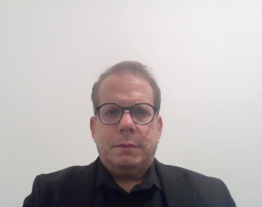 Portrait:   Alon Segev