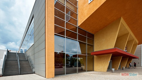 central lecture hall building - The conference venue