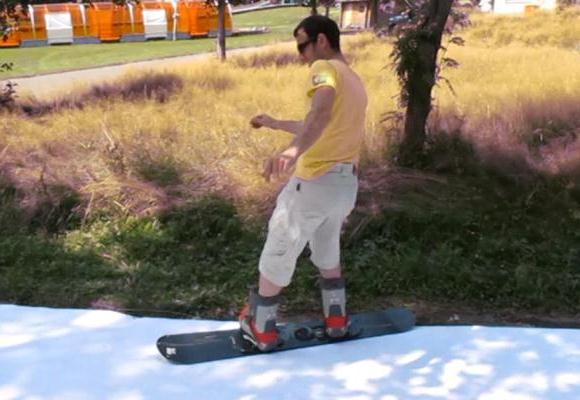 Test der textilen Alpinpiste per Snowboard