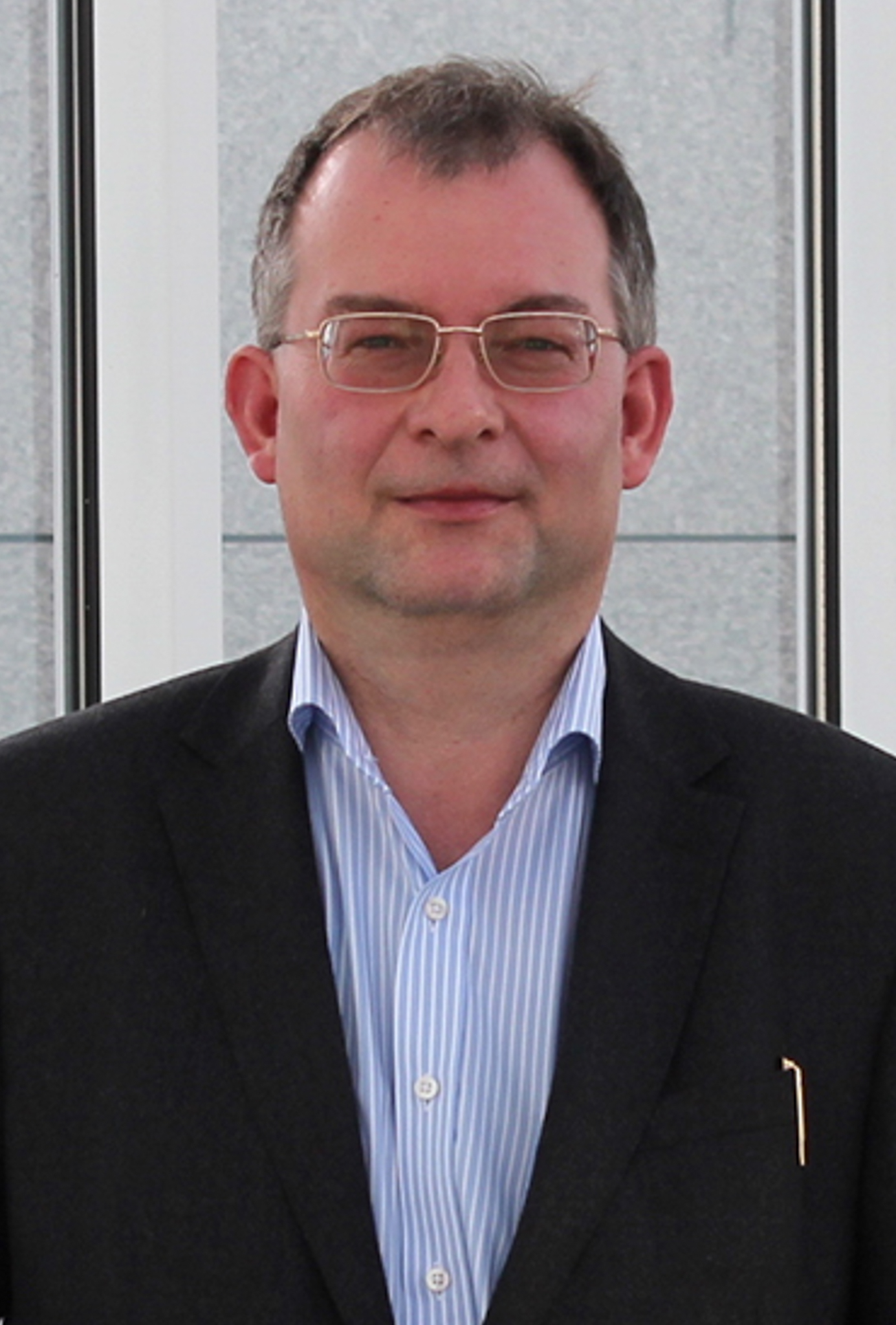 Portrait: Prof. Winfried Thielmann