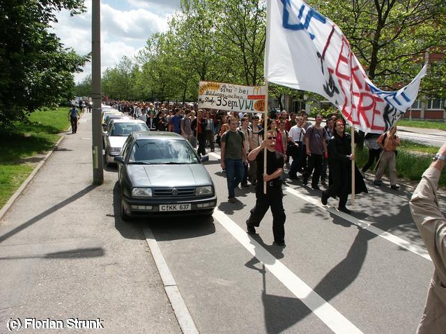 640x480/S30079.JPG