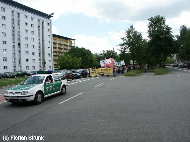 640x480/S30087.JPG