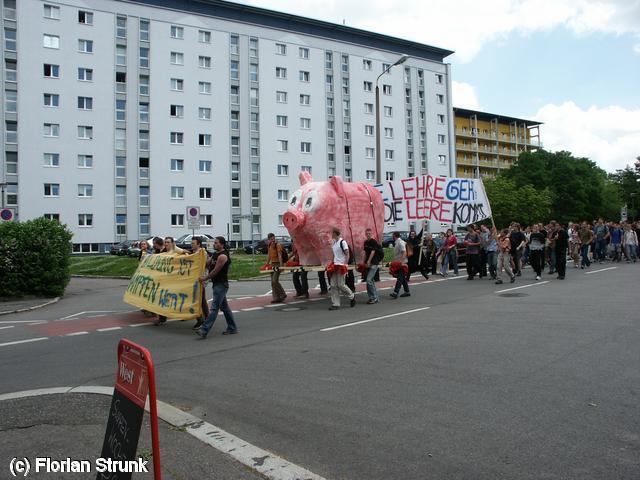 640x480/S30091.JPG