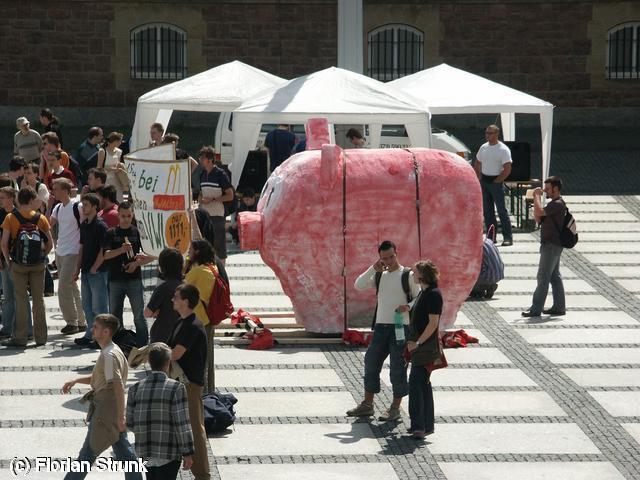 640x480/S40032.JPG