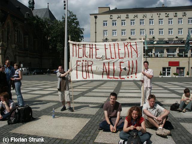 640x480/S40123.JPG