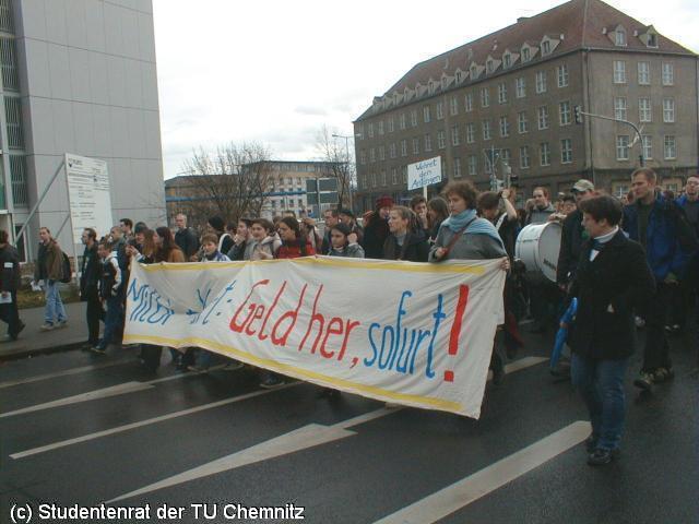 640x480/small_b16.jpg