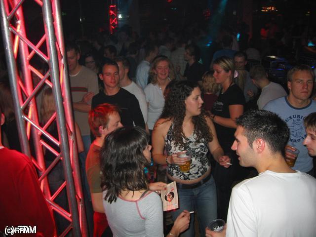640x480/101-0116_IMG.JPG
