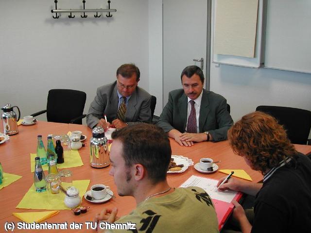640x480/VertragSemesterticket-06.JPG