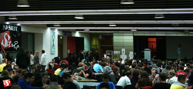 640x480/21-SPIELENmitVIELEN2010.jpg