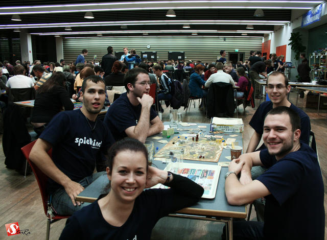 640x480/orga-team4.jpg