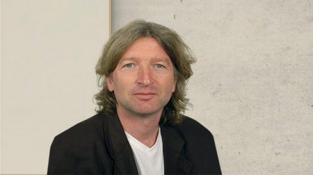 Prof. Dr. Klaus Stolz