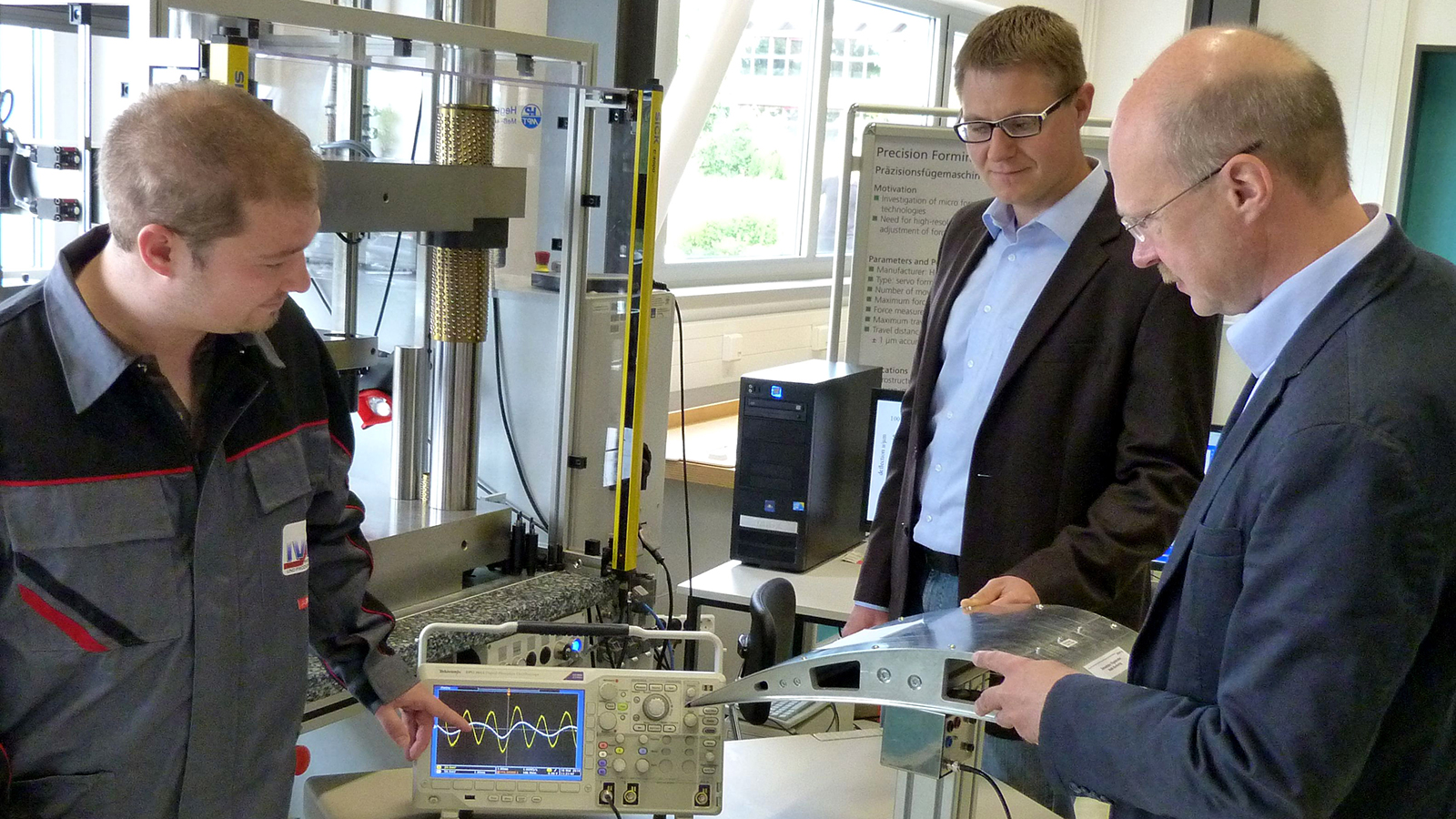 Acht Millionen Euro für Forschung an intelligenten Bauteilen | TUCaktuell | TU Chemnitz