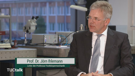Picture of Prof. Jörn Ihlemann while an interview