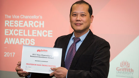 Prof. Nam-Trung Nguyen with award