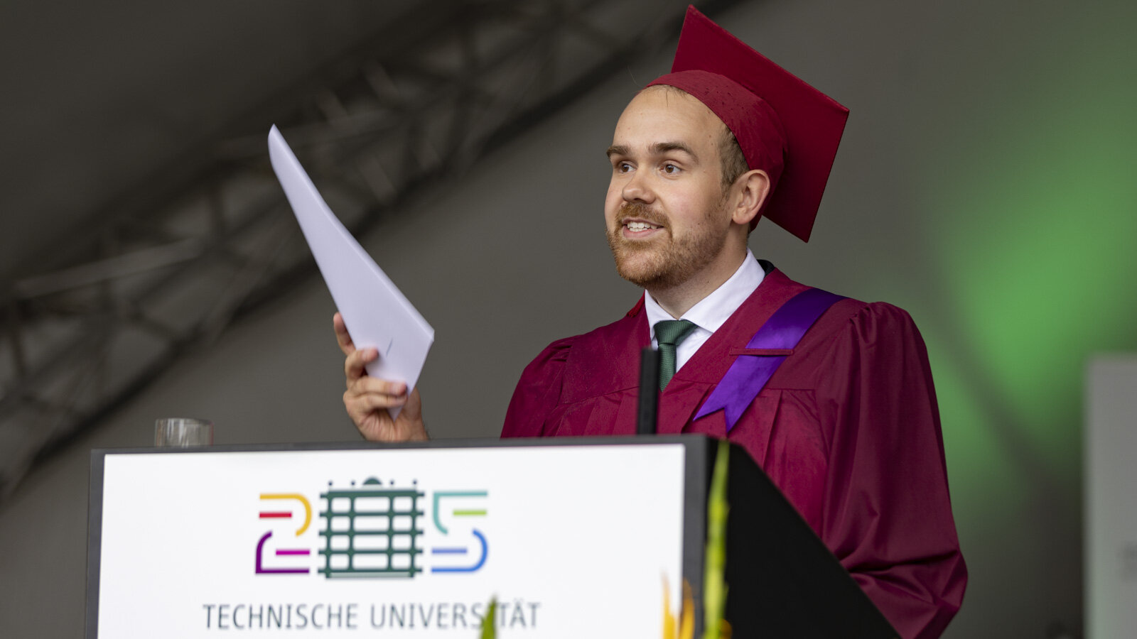 Absolvent der TU Chemnitz mit renommiertem internationalen Paper-Preis ...
