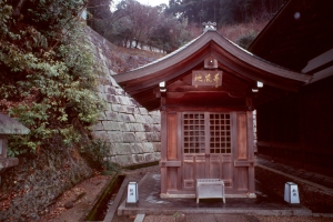 V1-AD274_17.jpg