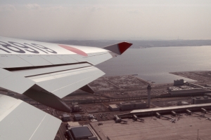W2-CD062_29.jpg