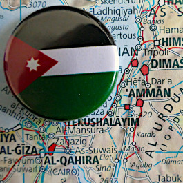 Button und Landkarte Jordanien