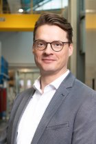 Portrait: Prof. Dr. Jonas Hensel