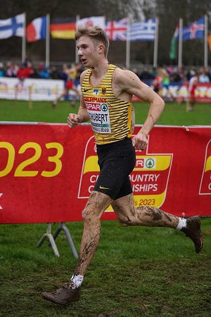 Aktionsfoto Aaaron Nikolas Schubert