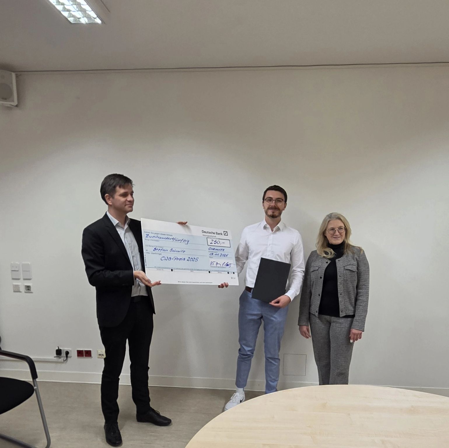 Überreichung des CWG Preises an Stefan Schmitz