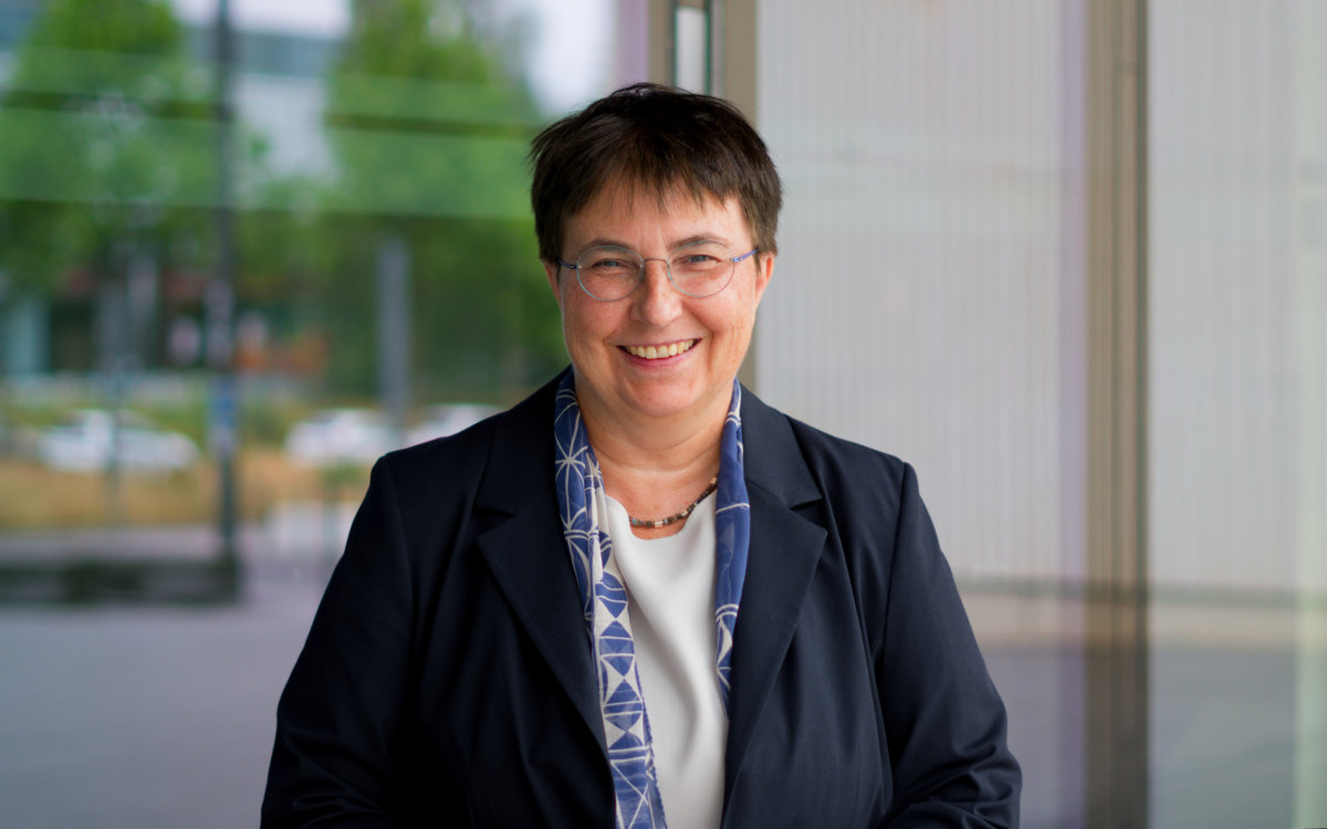 Prof. Dr. Barbara Dinter