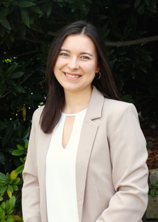 Portrait: Theresa Zdzieblo